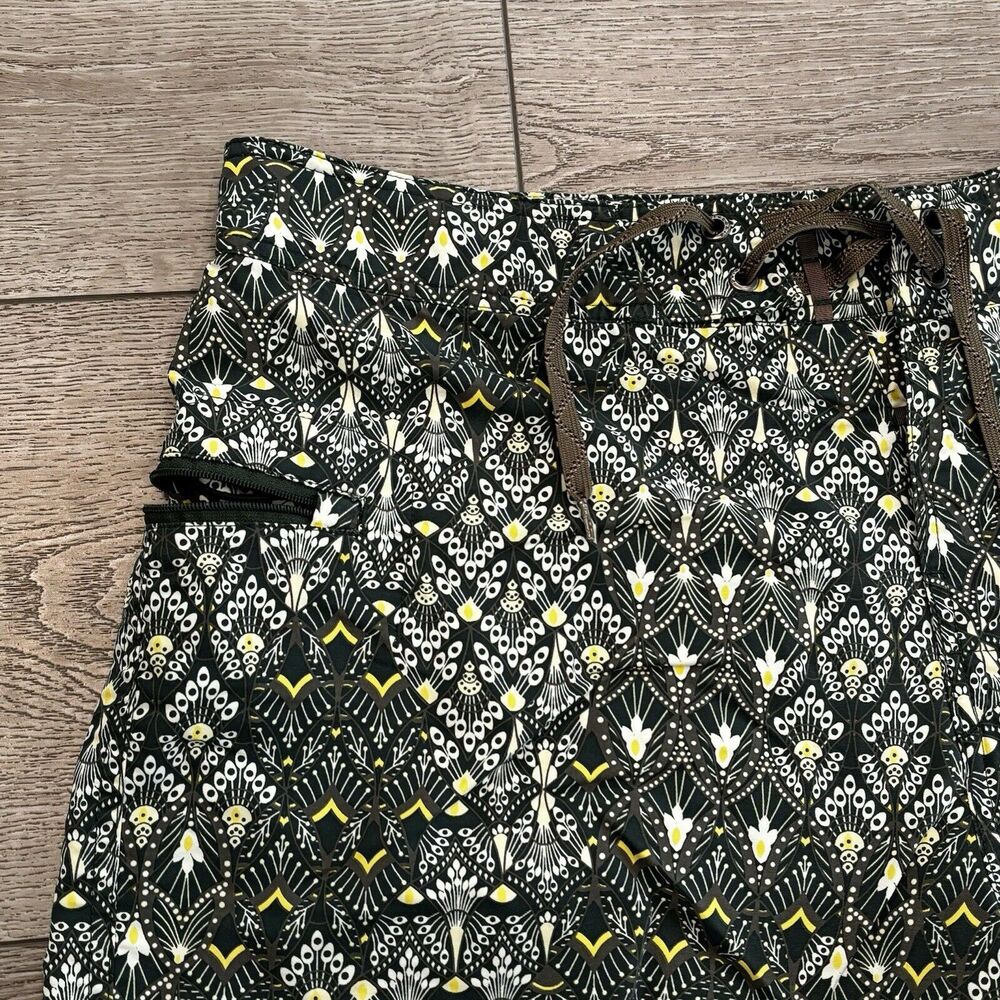 Patagonia Mens Green swim‎ size 38 Surf Trunks board shorts Peacock print - Picture 3 of 8
